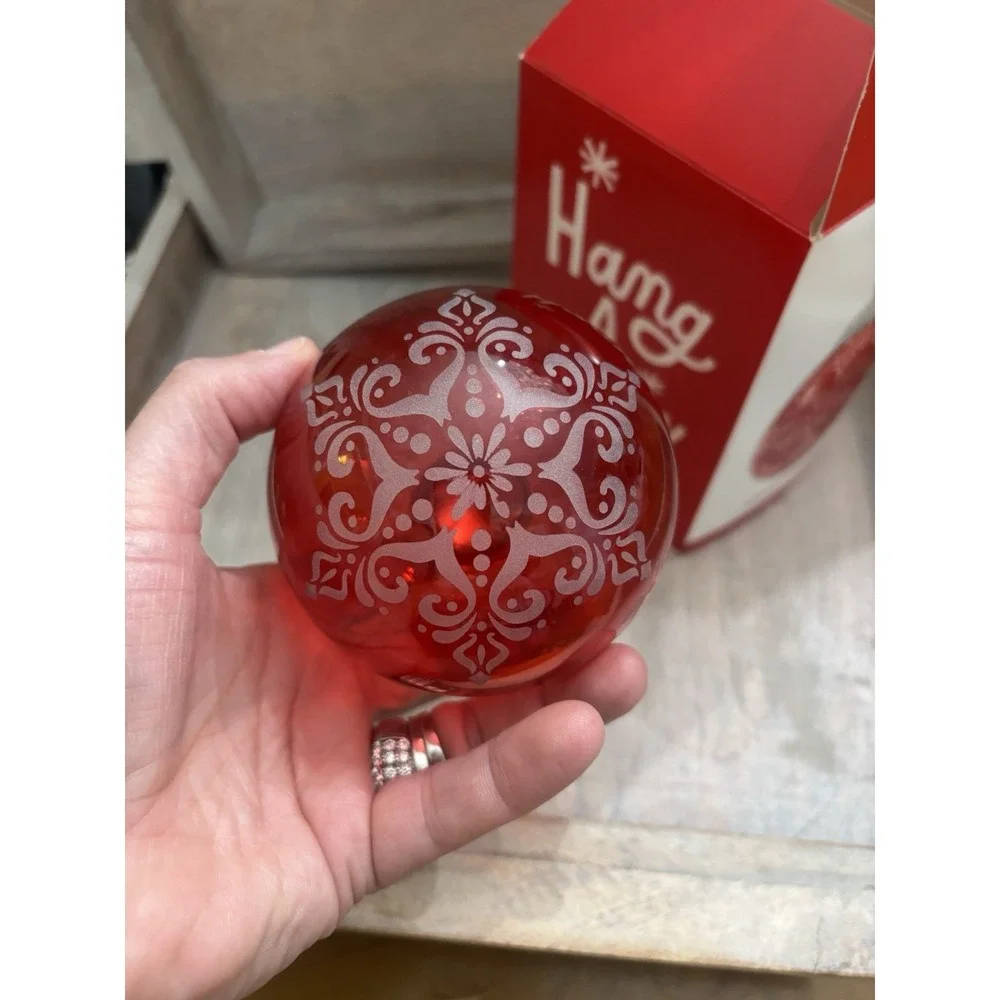 HALLMARK 2013 CHRISTMAS COMMEMORATIVE GLASS SERIES BULB ORNAMENT Euc